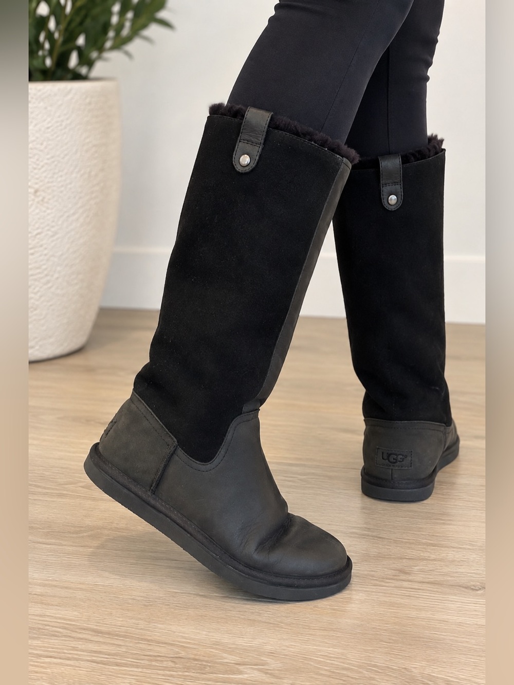 UGG Jesslyn Black Leather Suede Tall Boots Women’s Size 7